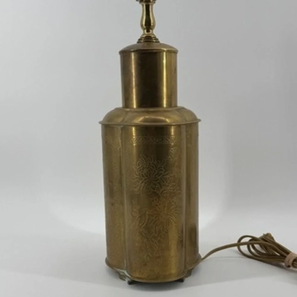 Vintage Brass Table Lamp‎ Asian Etched Bird Floral Bamboo Design Oriental Style